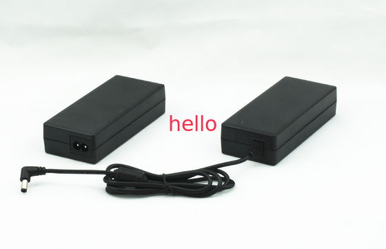 C6/C8 2pins/3 fixam o adaptador universal da alimentação de DC Para a luz do PC da tabuleta/diodo emissor de luz