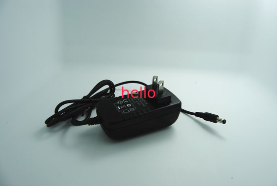 보편적인 12V 2A 산출 직류 전원 접합기는 미국 마개/1.5M DC 코드를 가진 UL를 만납니다