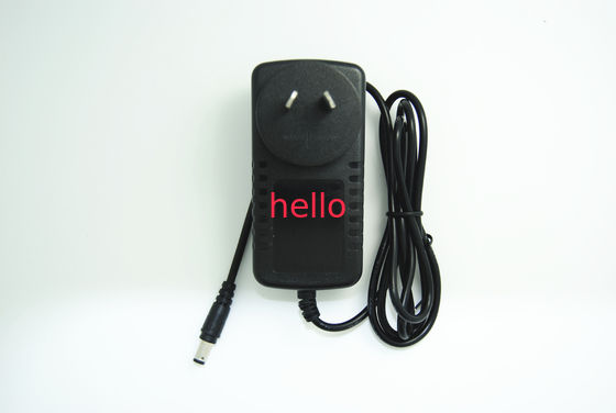 8V 3A 24W a produit de mini adaptateurs de courant alternatif De taille pour la prise d'AU avec le certificat de SAA