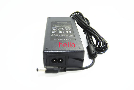 سوئیچینگ منبع تغذیه DC، C8 2 پین / C6 / C14 3 پن بین المللی سفر آداپتور برق