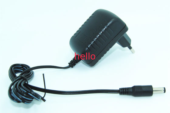 La UE tapa el adaptador horizontal de la fuente de alimentación de la transferencia MP3, salida de 5V 1A 5W