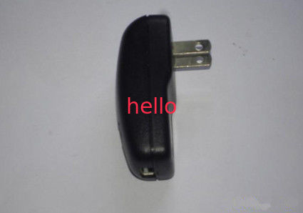A relação 50/60HZ eletrônica do adaptador do carregador de USB obstrui dentro o adaptador do carregador da C.C. USB