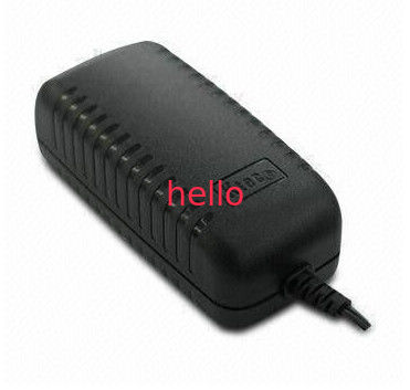De veilige Adapter van de 15 Watts Universele Wisselstroom Slank voor Audio/Videoproducten