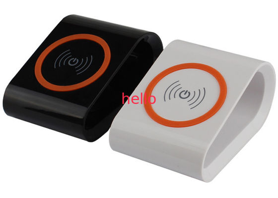 ธนาคารชาร์จไฟไร้สายแบบพกพาไฟฟ้าชาร์จ USB พลังงานสูง