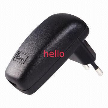o adaptador universal do poder de 5W USB com soquete EN60065 e 100 de USB a C.A. 240V entrou a escala
