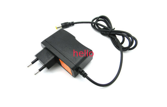 CA al adaptador 9V 1A sobre el voltaje para el router, 100-240Vac del soporte de la pared de DC