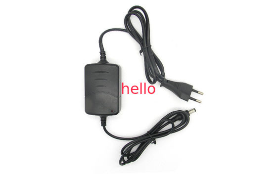 Dos extremos telegrafían la fuente de alimentación de escritorio de la transferencia/el adaptador de escritorio 12V 1000mA