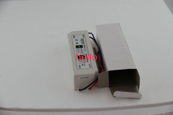 Portable 24 motoristas constantes 100W do diodo emissor de luz da tensão do estojo compacto do volt, motorista exterior do diodo emissor de luz