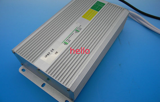 het Hoge rendement van hoofd 200W 12V Waterdicht Bestuurders Elektromateriaal openlucht