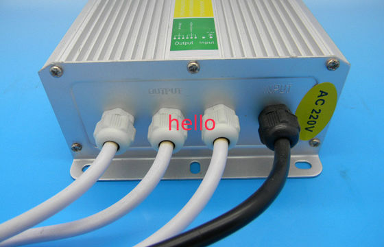 het Hoge rendement van hoofd 200W 12V Waterdicht Bestuurders Elektromateriaal openlucht