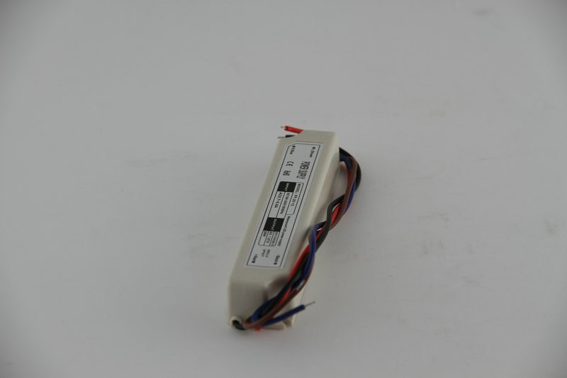 Single Output 20W Tegangan Konstan Driver LED Waterproof, 24V 12V Driver LED