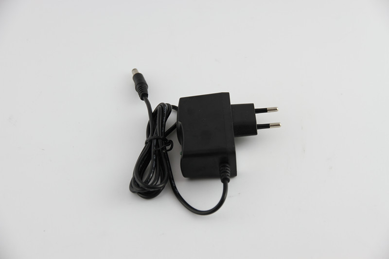 12W DC12V 1A のフル パワー標準的な屋内壁土台 LED 力のアダプター