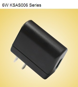 adaptador universal do poder de 6W 12V USB com o 0.5A a 1.2A para o telefone móvel