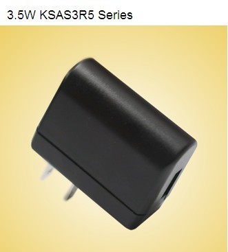 240V / 3V / 12V โทรศัพท์มือถือยูนิเวอร์แซ USB อะแดปเตอร์สำหรับเครื่องใช้ไฟฟ้า