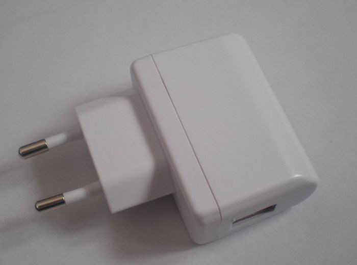 Καθολικός USB προσαρμοστής δύναμης εναλλασσόμενου ρεύματος/συνεχούς ρεύματος 15A, 3W - 6W φορτιστής ταξιδιού USB
